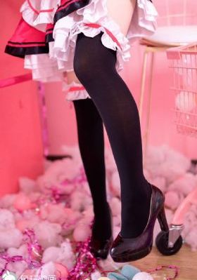 泰国产的乳胶床垫品牌_JVID性感写真