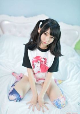 欧美胖模特内衣秀视频_BD免费高清观看