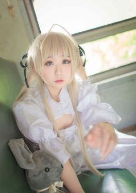 欧美女装时尚编辑_普通话在线观看